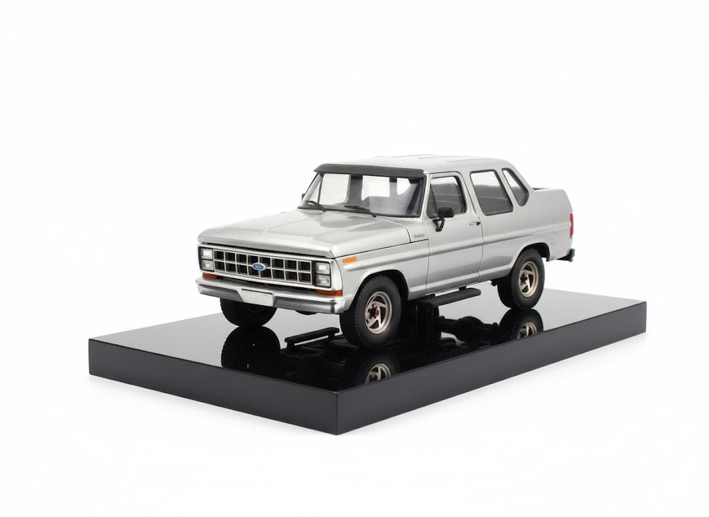 Carros Clássicos do Brasil: Ford F1000 (1985) - Escala 1:43