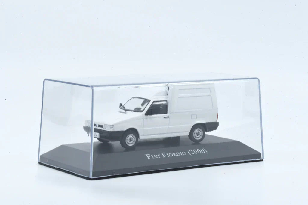 Carros Clássicos do Brasil: Fiat Fiorino (2000) - Escala 1:43 - Edição 15