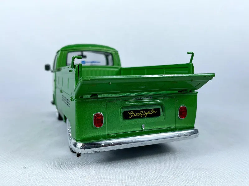 Miniatura Solido - Volkswagen Kombi T2 Pick Up - 1/18 - Verde