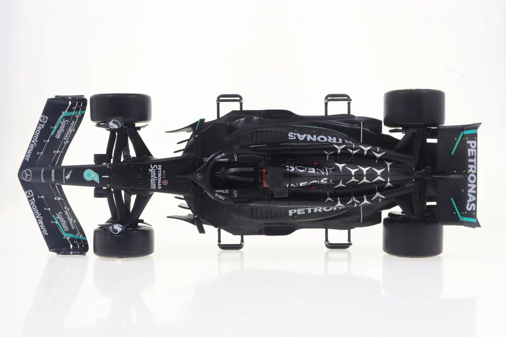 Automodelismo - Miniatura Mercedes-AMG Petronas F1 Team para Montar - Escala 1:18