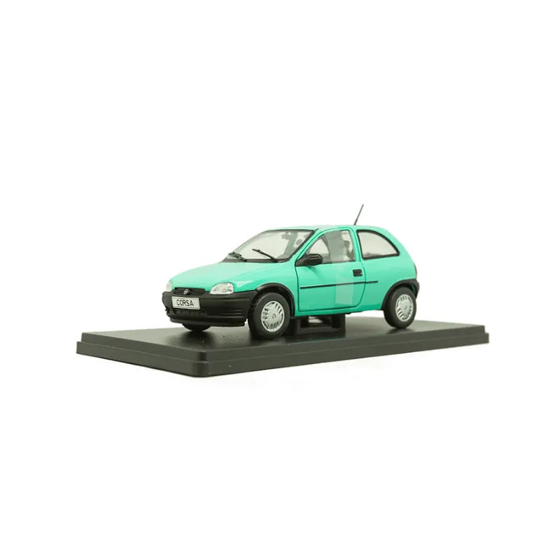 Miniatura White Box - Opel Corsa B - 1/24 - Verde