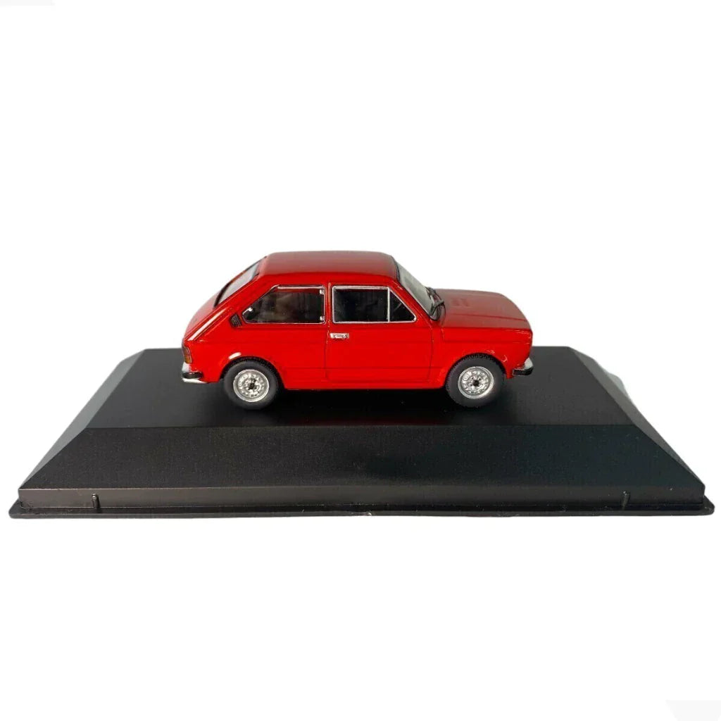 Carros Clássicos do Brasil: Fiat 147 (1979) - Escala 1:43 - Edição 06